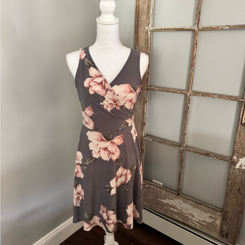 Kaileigh Asymmetrical Dress in Gray and Pink Floral